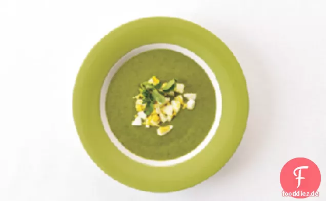 Gekühlte Brunnenkresse-Spinatsuppe