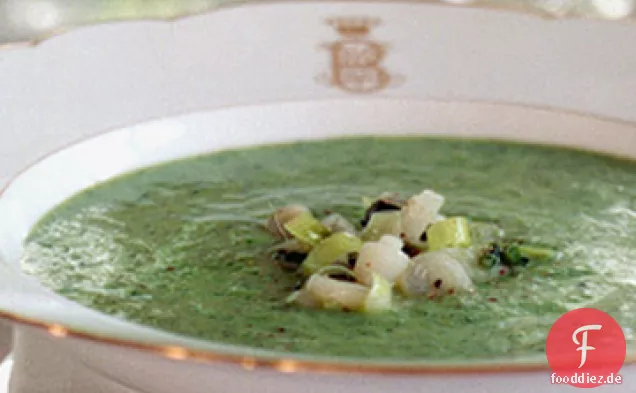 Brunnenkresse-und Ramp-Suppe