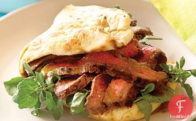 Verrückt Mom ' s Easy Steak und Garam Masala Naan-wiches