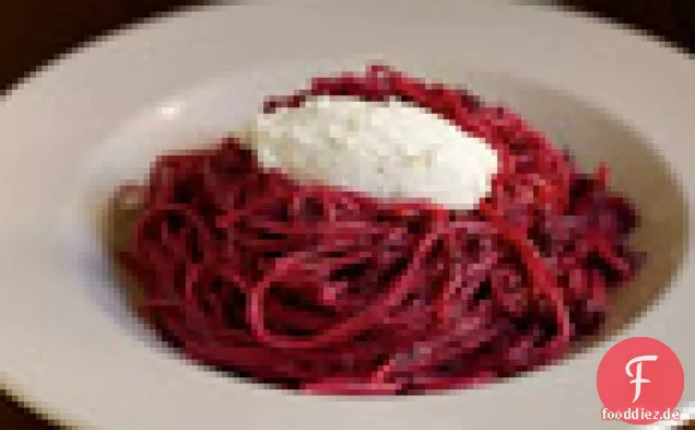 Farro Spaghetti, Rüben, Braune Butter, Mohn