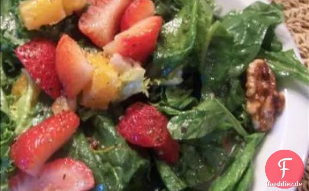 Spinatsalat mit Orangenvinaigrette