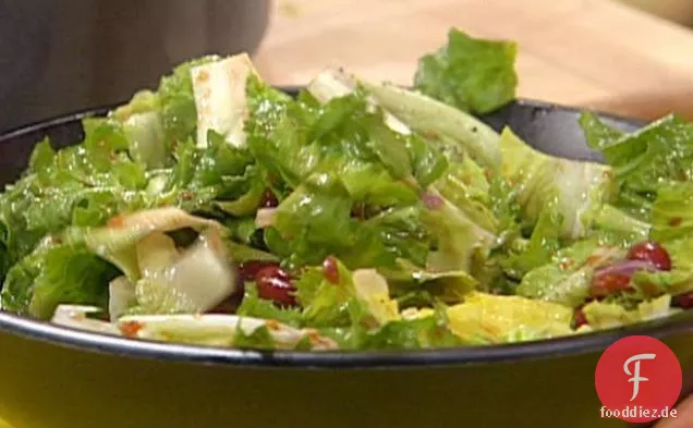 Rote Bohnen und Grünsalat