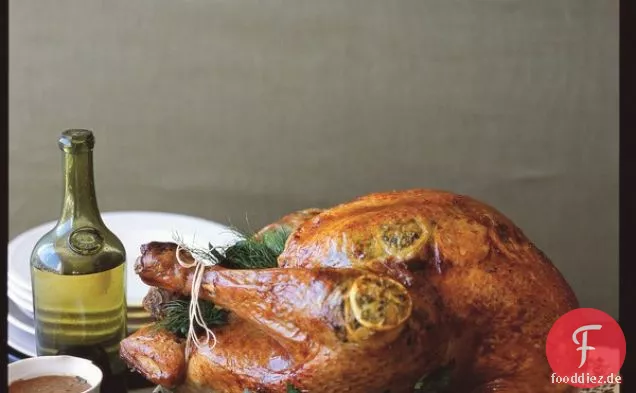 Zitronen-Kräuter-Truthahn mit Zitronen-Knoblauch-Soße