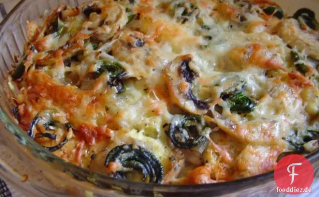 Herzhafter Brotpudding mit Fiddleheads & Pilzen