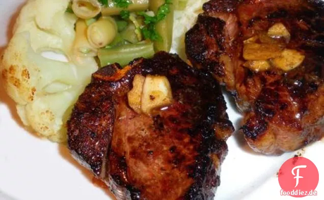 Gegrillte Lammkoteletts