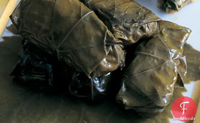 Dolmades (Gefüllte Weinblätter)