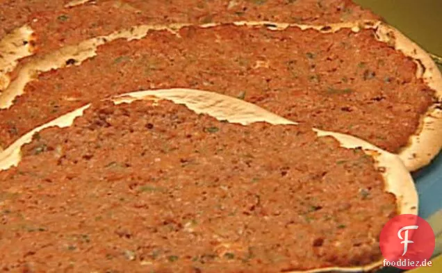 Armenische Pizza (aka Lahmajoon)