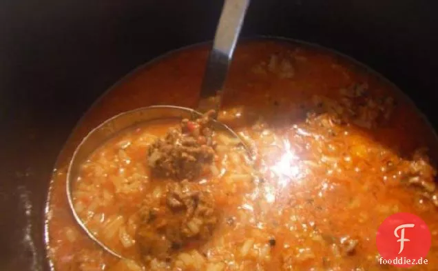 Libanesische Lammfleischbällchen und Reissuppe