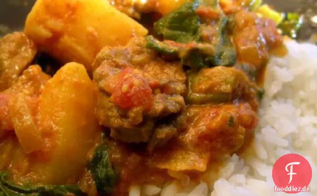 Lamm-, Kartoffel- und Spinatcurry