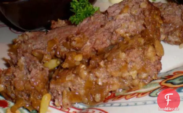 Kibbee Sineea (Gebackene gewürzte Kibbee)
