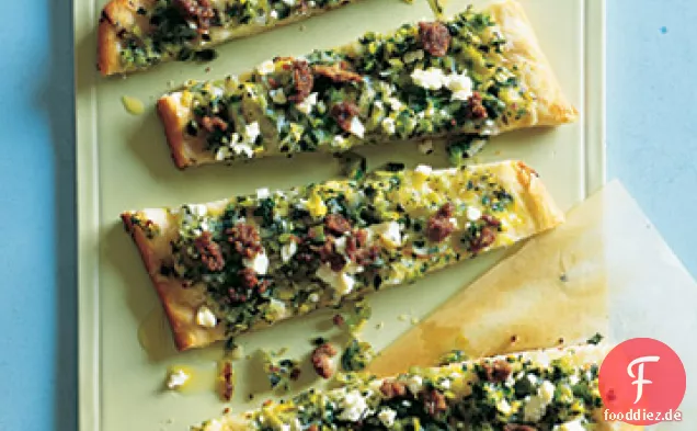 Fladenbrot mit Minze, Feta und Lamm