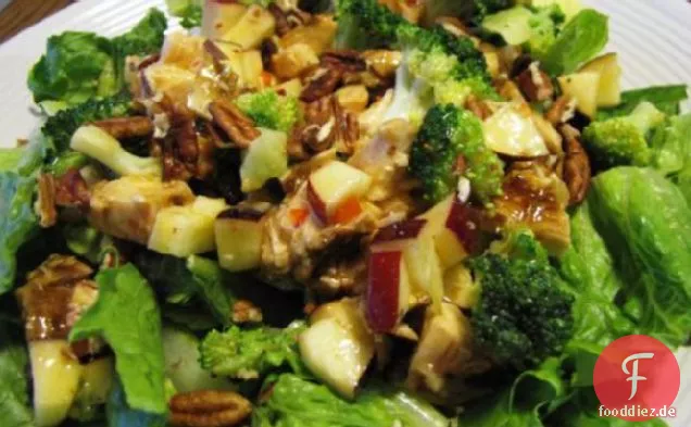 Huhn Brokkoli Salat Werfen