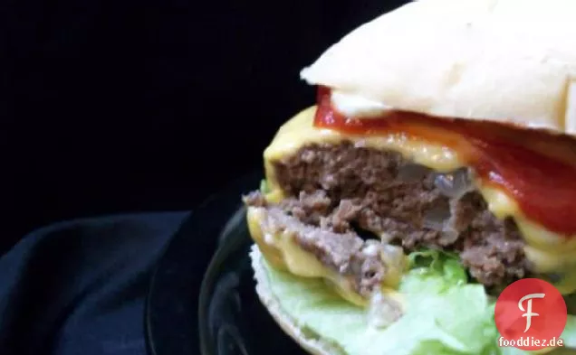 Saftige gegrillte Burger