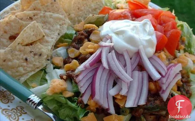 Überraschend hervorragender Weeknight Taco Salat