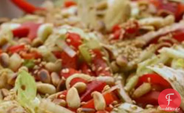 Paprika und Fenchel-Birne-Salat