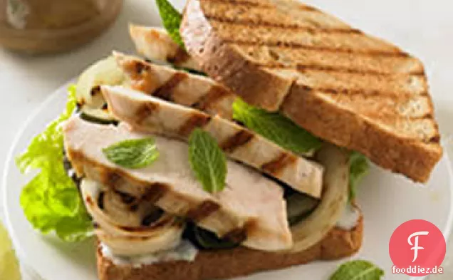 Gegrilltes Hähnchen-Mojito-Sandwich