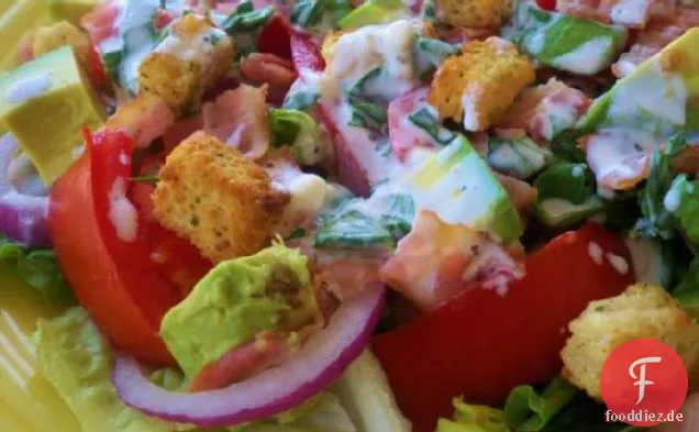 BLT-Salat Mit Cremigem basilikum-Dressing