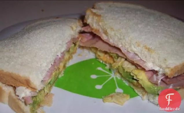 Erdnussbutter 'n' Mehr Sandwich