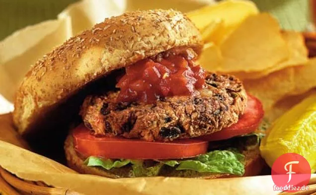 Bohnenburger mit Adobo Mayonnaise