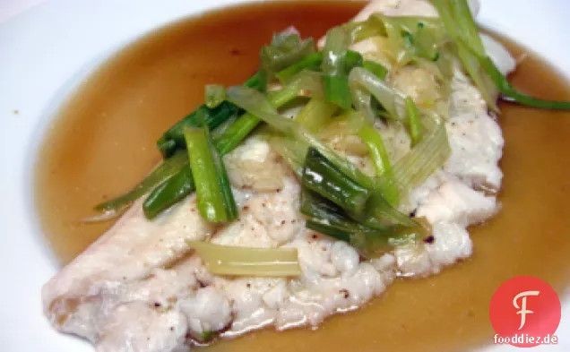 Gedämpfter Fisch, chinesischer Stil
