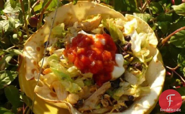 Bohnen-Hühnchen-Taco-Salat