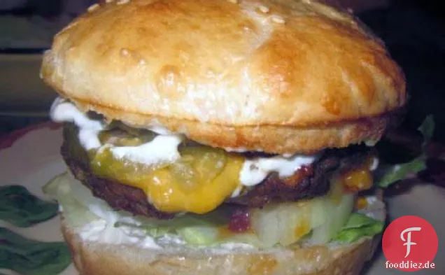 Gefülltem Rindfleisch-Hamburger-Pastetchen