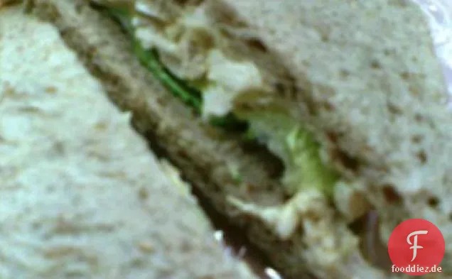 Rosmarin Huhn Salat Sandwiches