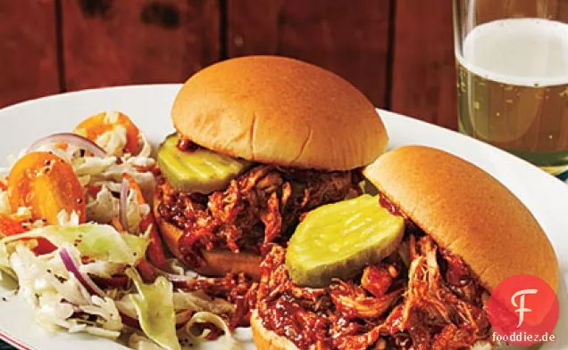 Barbecue-Pulled Chicken Sliders