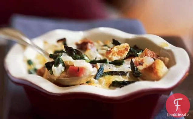 Spargel-, Schinken- und Fontina-Brotpudding