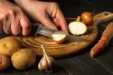 Wie man Zwiebeln kocht