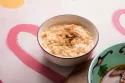 Wie man Porridge in der Mikrowelle macht